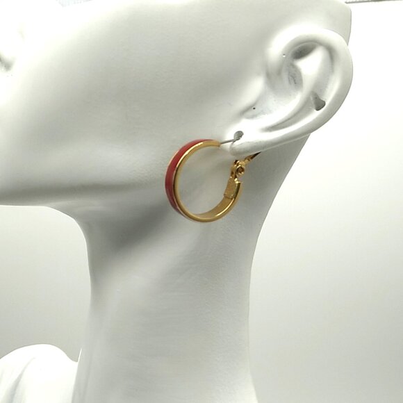Vintage MONET Red Enamel Inlay Hoop Earrings Gold-Tone - Picture 11 of 16